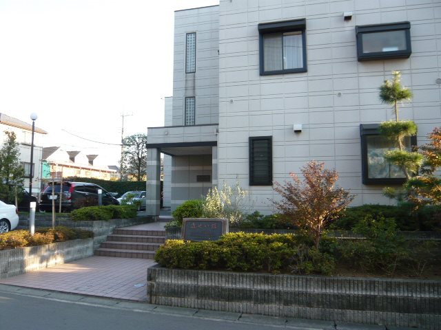進せい館 外観