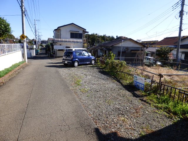 内山モータープールⅢ 外観